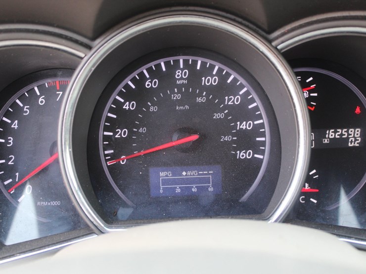 2012-nissan-murano-image-12
