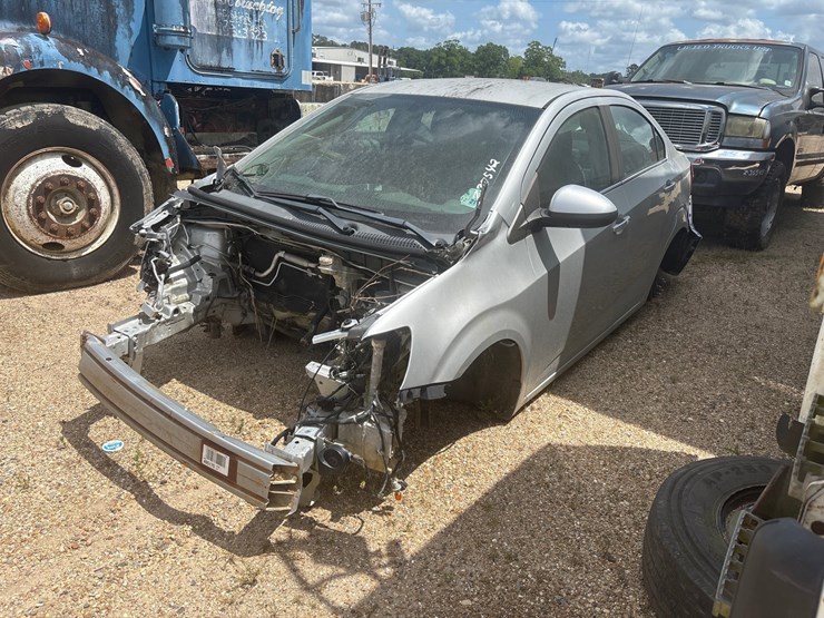 #35542-•-2015-chevrolet-sonic-|-parts-or-repair-|-reconstructed-title-image-1