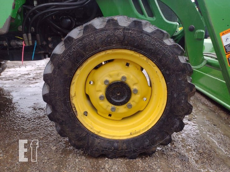 2011-john-deere-3720-image-28