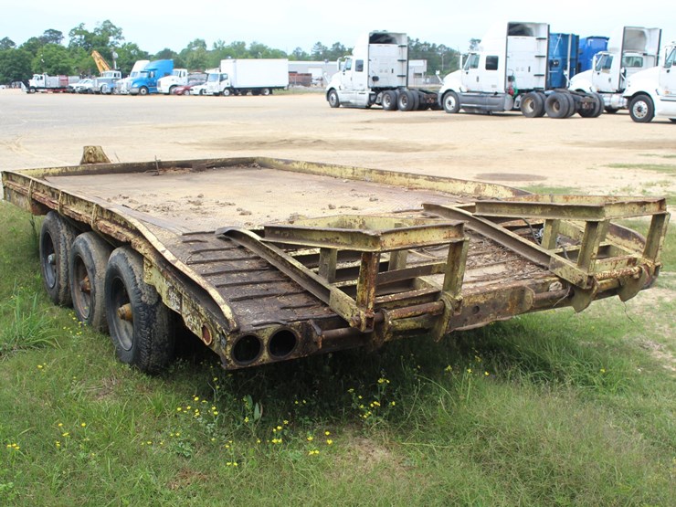 #35835-•-17ft-equipment-trailer-|-no-title-image-4