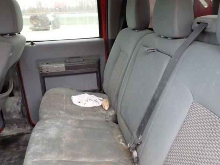 2016-ford-f550-xlt-image-28