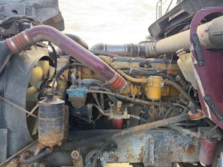 2007-kenworth-w900-image-27