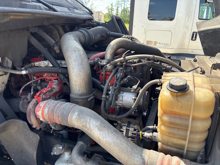 2014-international-prostar-image-18