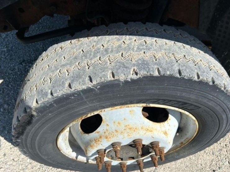 2008-ford-f550-xl-image-69