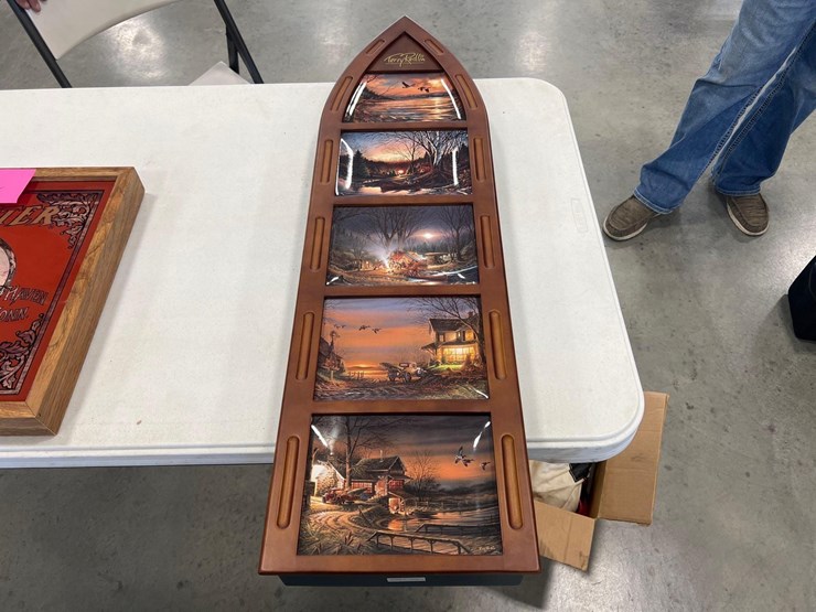 terry-redlin-plate-display-image-1