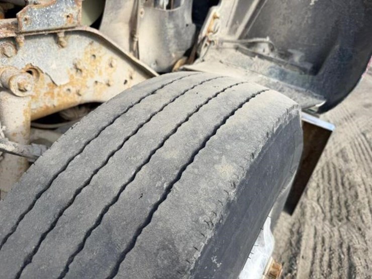 2007-kenworth-w900-image-46