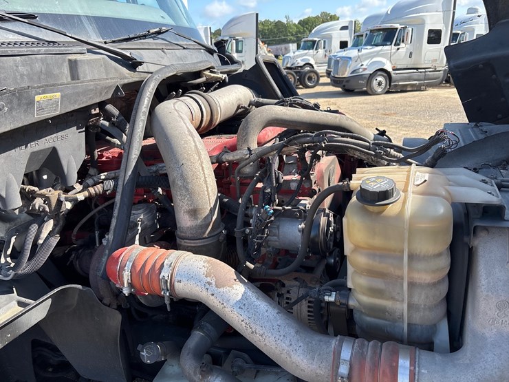 2015-international-prostar-image-18