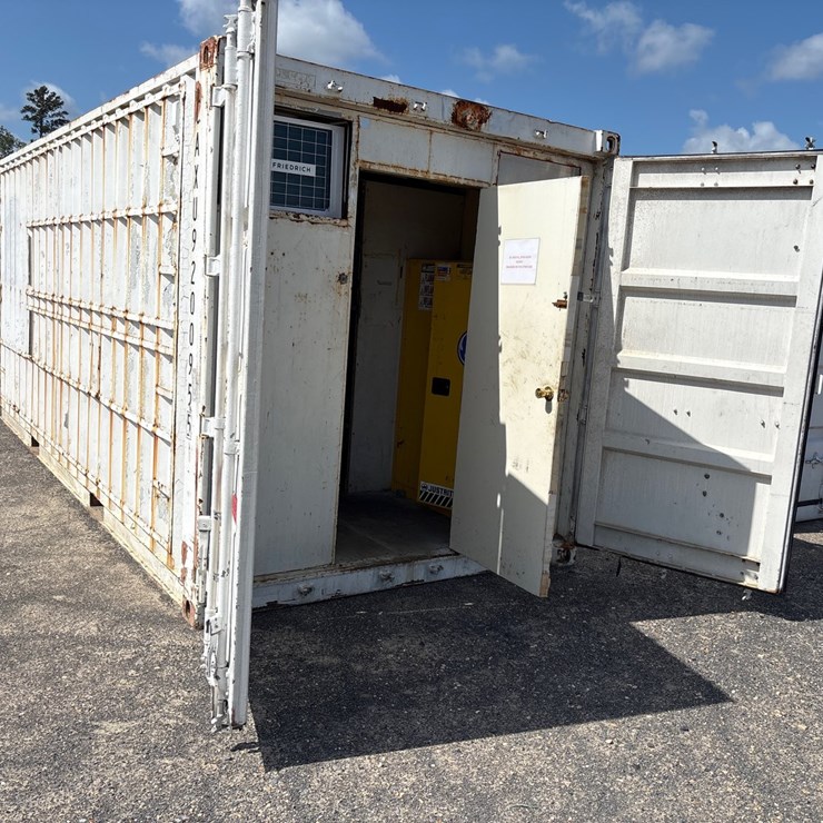 #35526 • 20FT CONTAINER