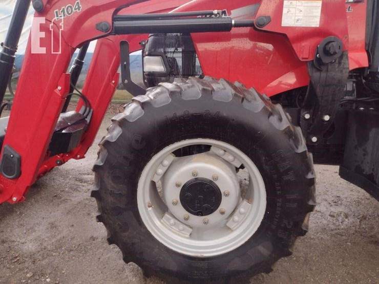 2013-case-ih-farmall-110a-image-14