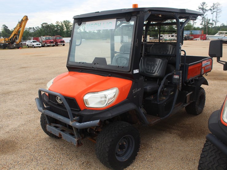 2016-kubota-rtvx1140-image-1
