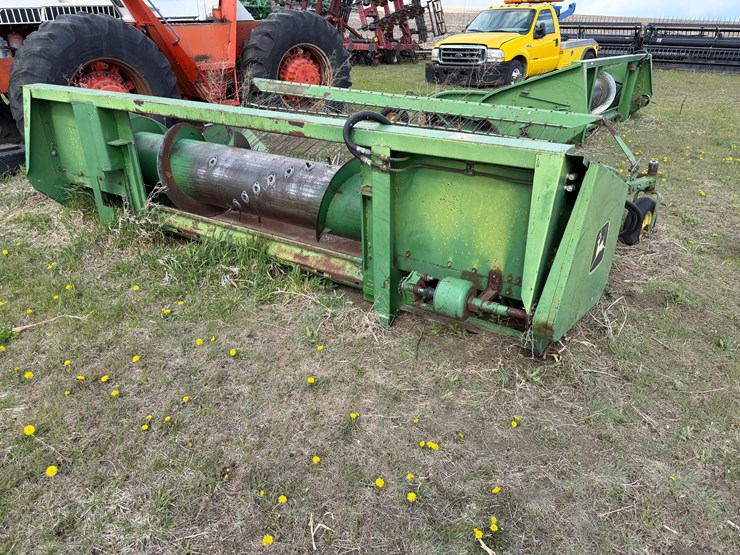 john-deere-212-image-7