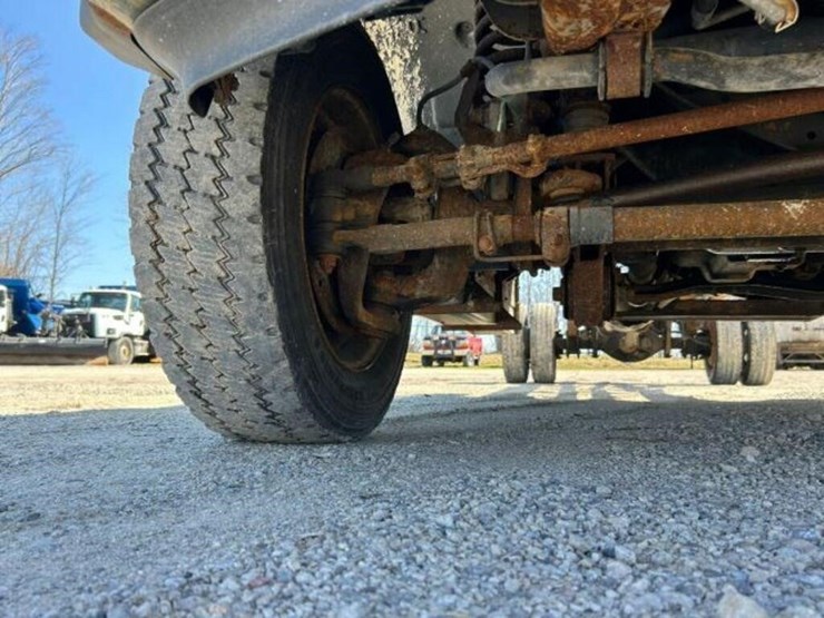 2008-ford-f550-xl-image-63