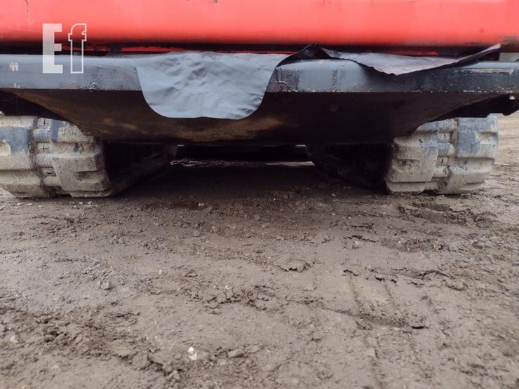 2017-bobcat-t590-image-34