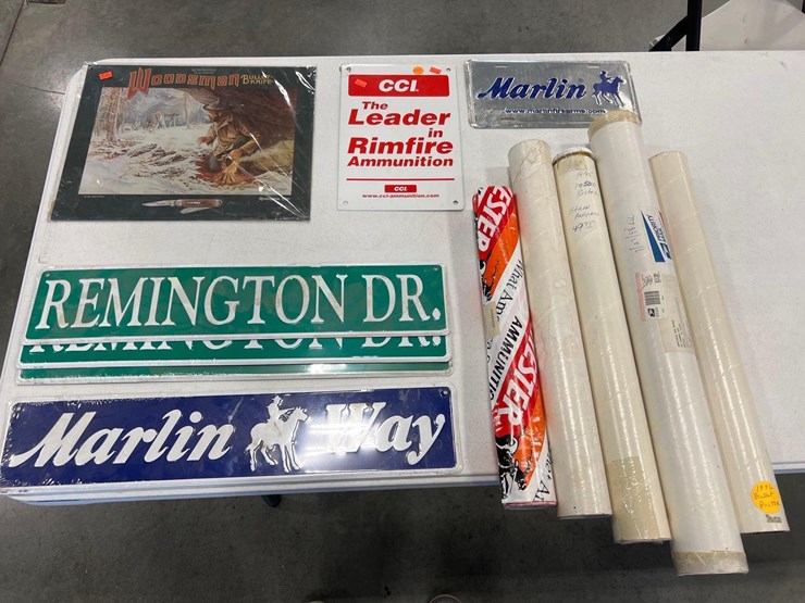 metal-signs-and-paper-winchester-posters-image-1