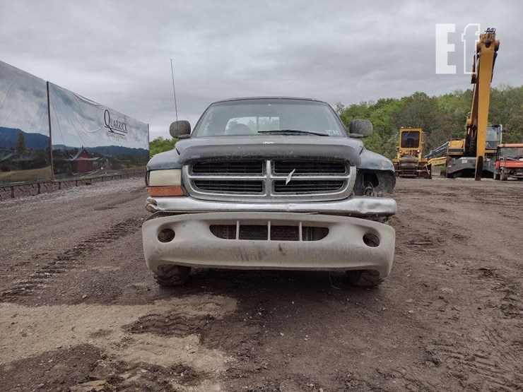1998-dodge-dakota-slt-image-2