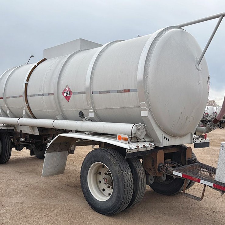 1996 TRAILMASTER TANKER