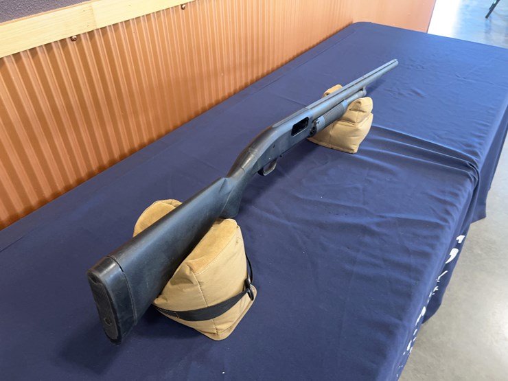 mossberg-88-shotgun-image-3