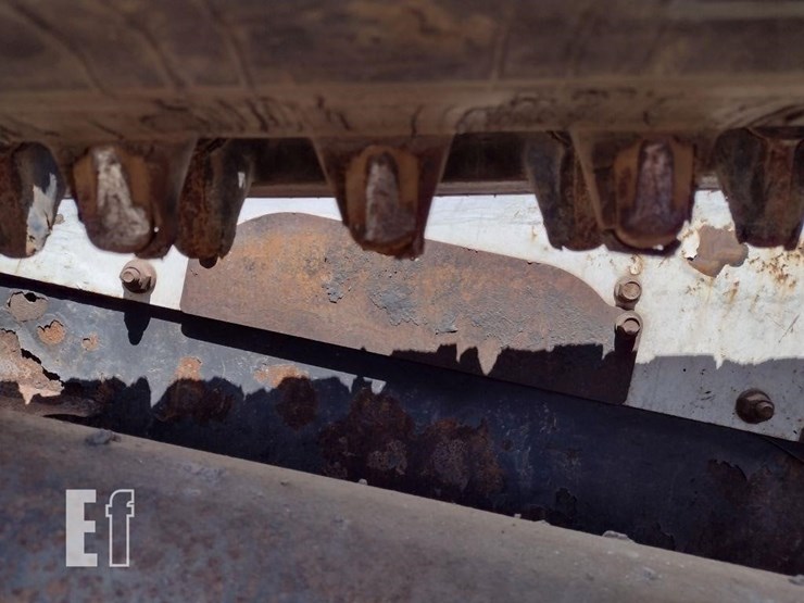 2021-bobcat-t595-image-18