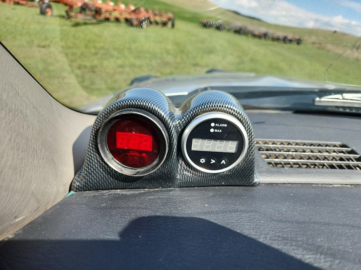 2004-dodge-ram-3500-image-23