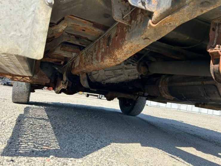 2008-ford-f550-xl-image-57
