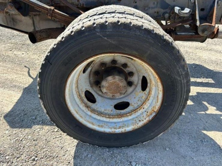 2008-ford-f550-xl-image-50