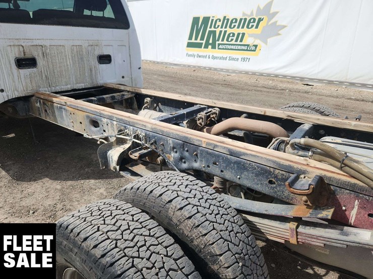 2012-ford-f350-xlt-image-40