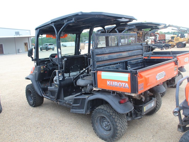 2017-kubota-rtvx1140-image-3