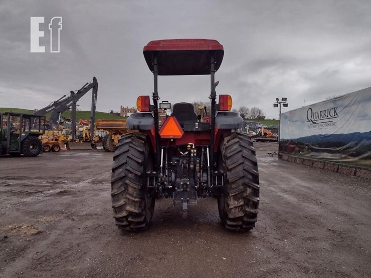 2013-case-ih-farmall-110a-image-4