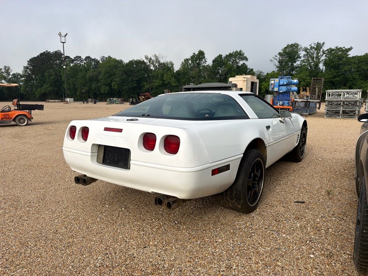 #35622-•-1995-chevrolet-corvette-coupe-|-parts-or-repair-image-5