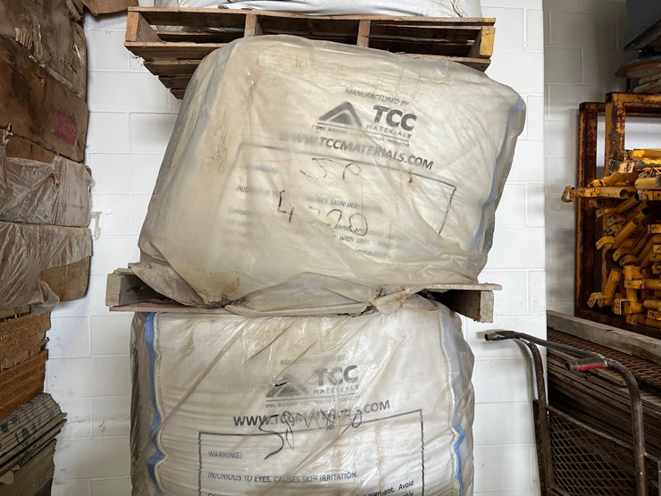 masonry-mix-in-totes-image-3