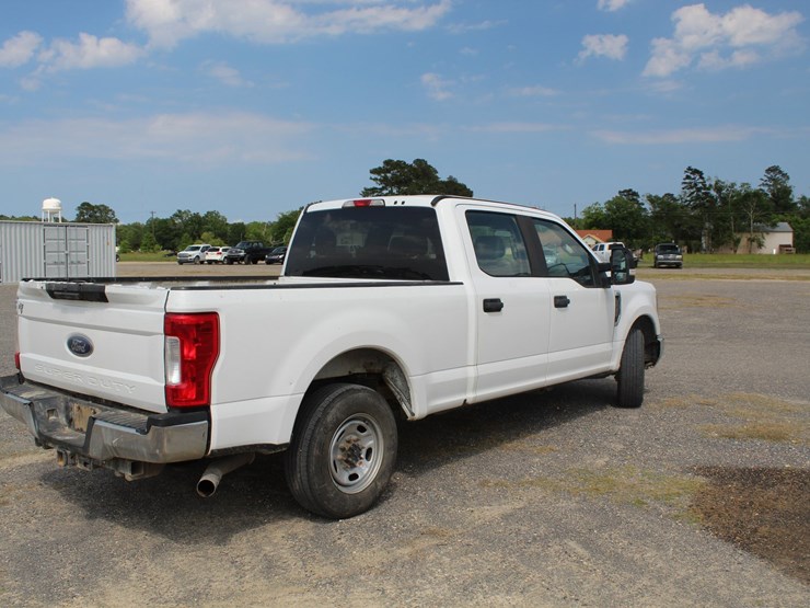 2019-ford-f250-image-3