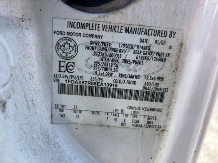 2008-ford-f550-xl-image-11