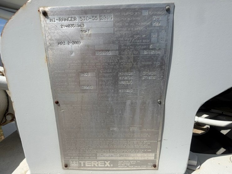 2014-freightliner-m2-106-image-57