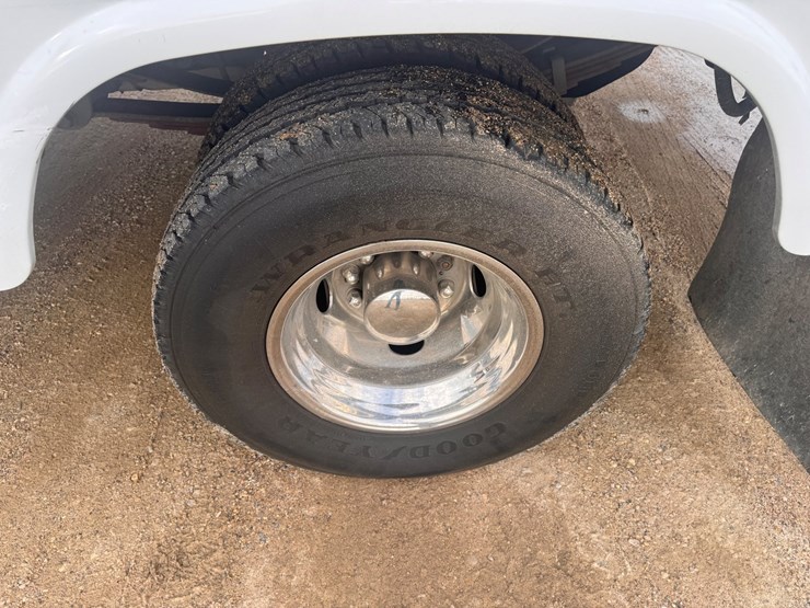 1997-ford-f450-image-21