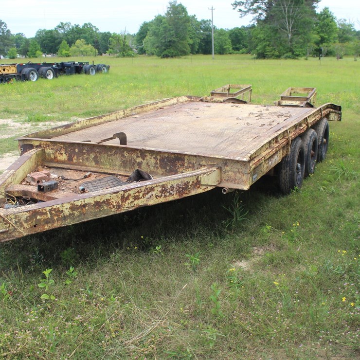 #35835 • 17FT EQUIPMENT TRAILER | NO TITLE