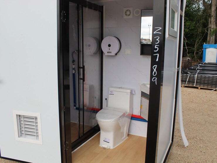 #35789-•-portable-restroom-image-2