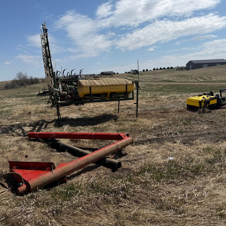 SOLD ONSITE ONLY - Old Machinery and Scrap Iron