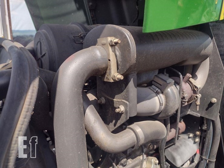 john-deere-4720-image-32