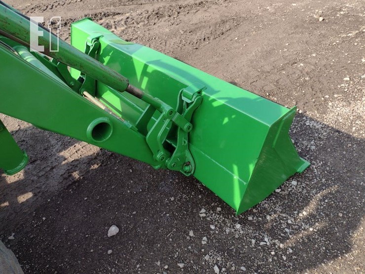 2005-john-deere-4320-image-17