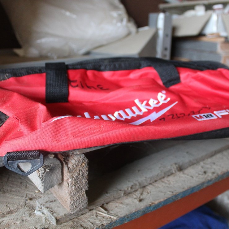 #3412 • M18 FUEL MILWAUKEE TOOL BAG