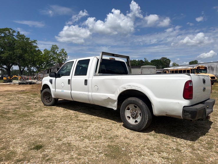 2008-ford-f350-image-4