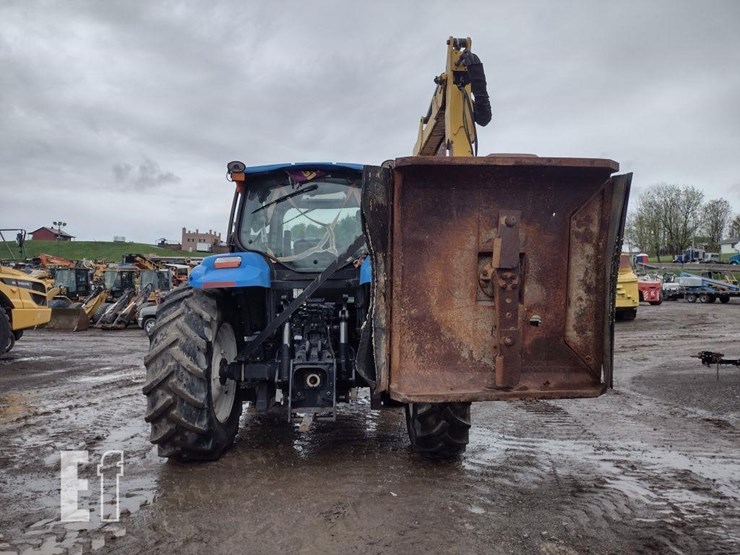 2011-new-holland-t6030-image-4