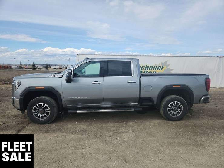 2024-gmc-sierra-2500hd-image-23