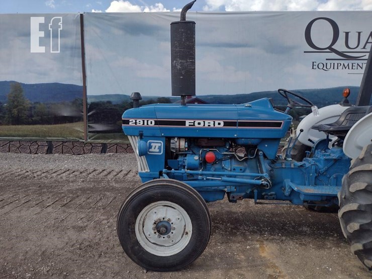 ford-2910-image-12