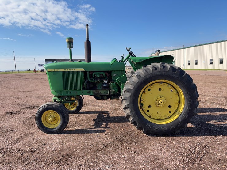 1961-john-deere-3020-image-6