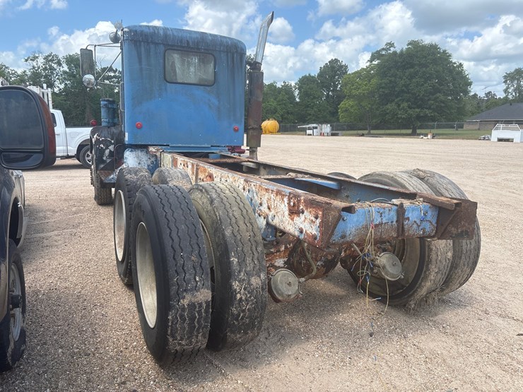 #35544-•-kenworth-w928-|-parts-or-repair-|-no-title-image-4