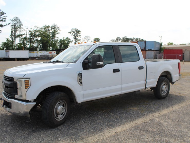 2019-ford-f250-image-1