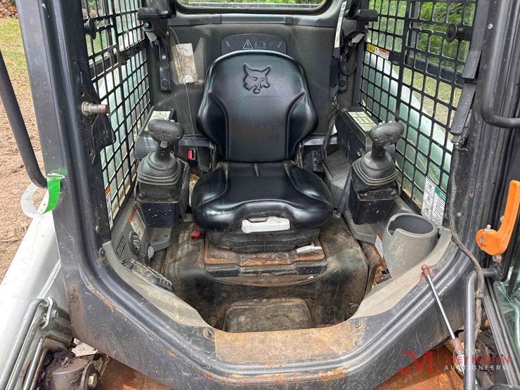 2018-bobcat-t450-image-16