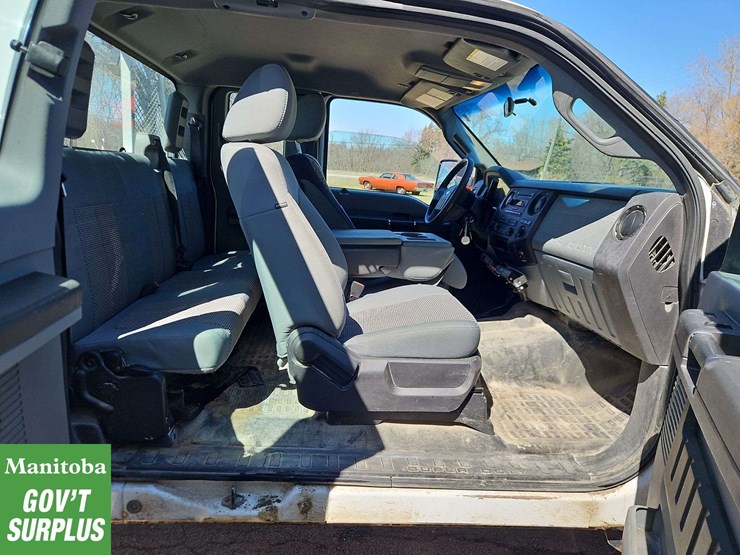 2011-ford-f250-image-23