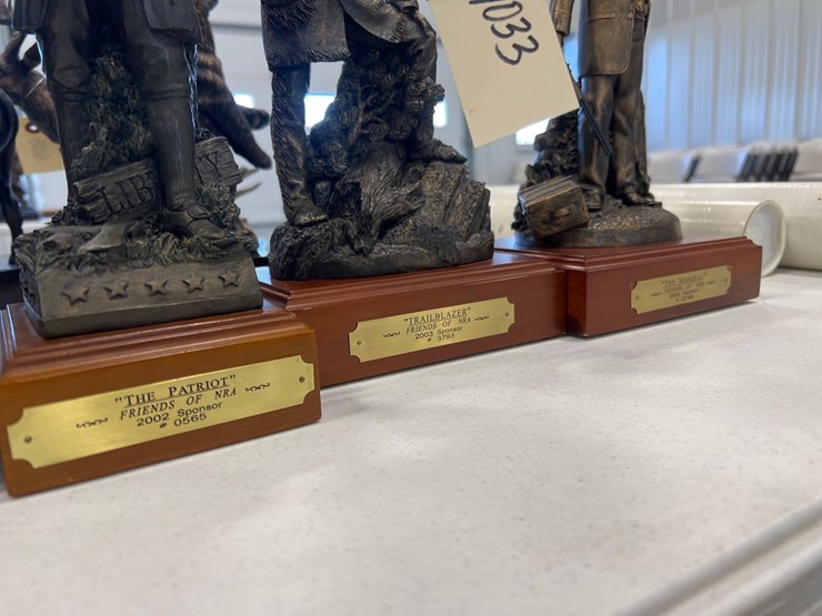 patriot-statues-image-3